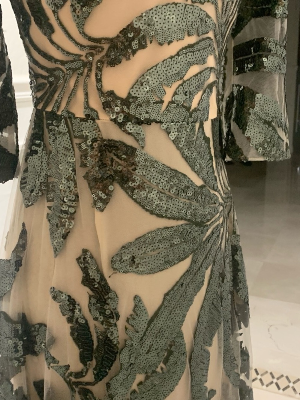 Elie Saab Embroidered Tulle Midi Dress Size 34 - Picture 9 of 16